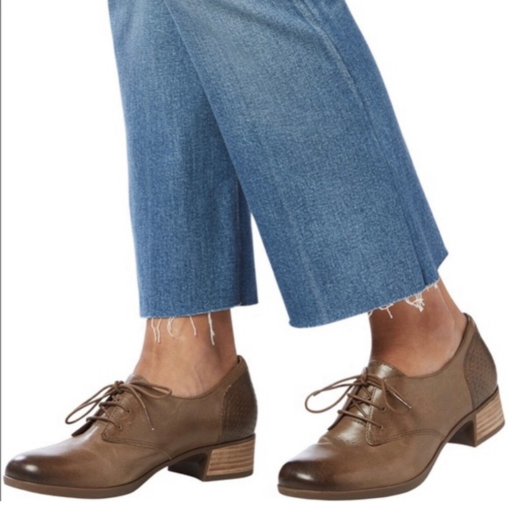 Dansko Louise Oxford Shoes